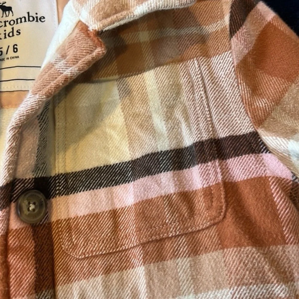 Abercrombie Kids Plaid Button-Up Jacket size 5/6
